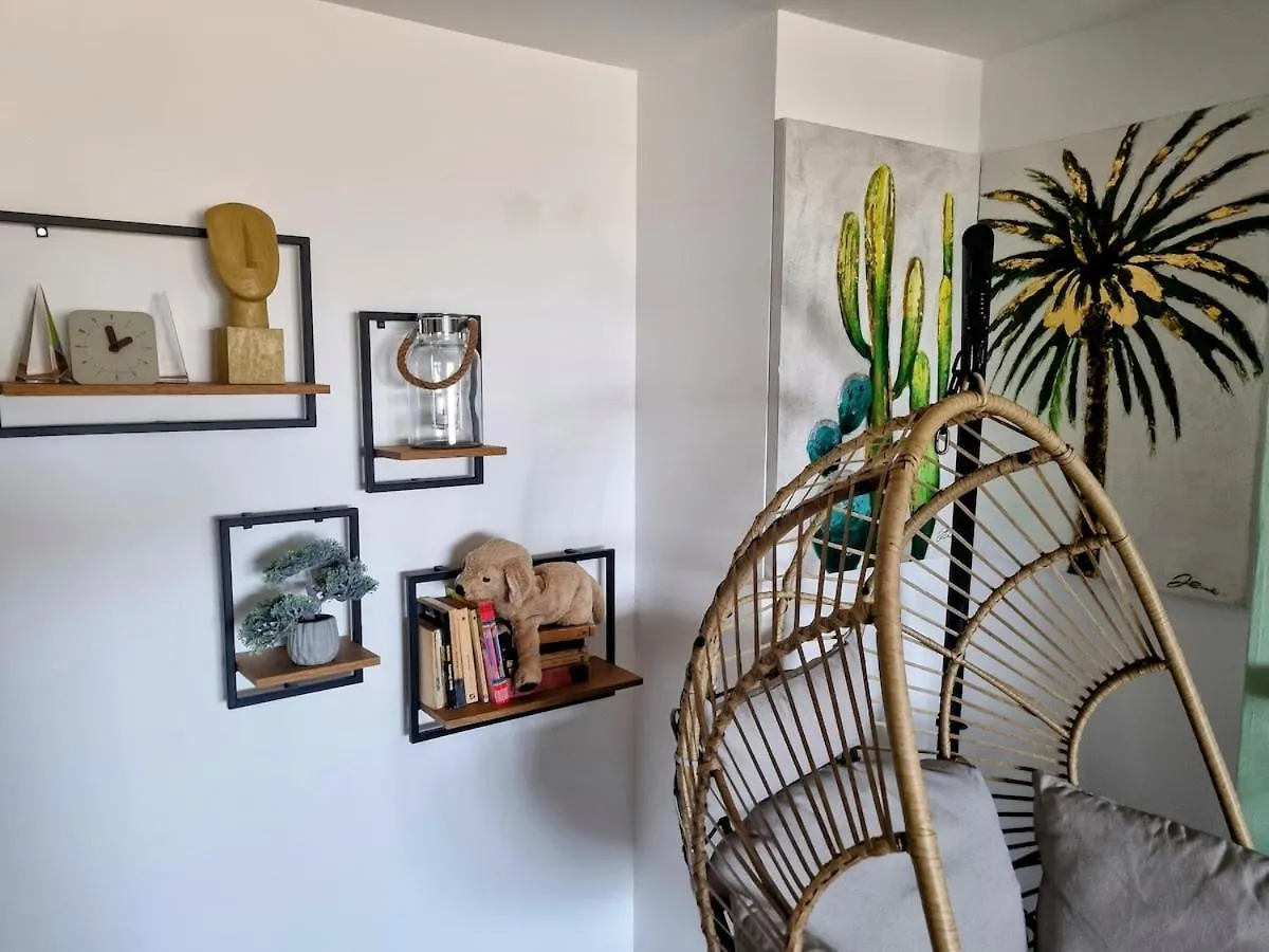 Lovley 2 Bed Apartment With A Sea View ! Almeria Spain