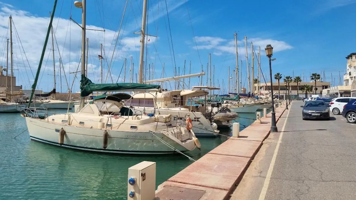 Lovley 2 Bed Apartment With A Sea View ! Almería